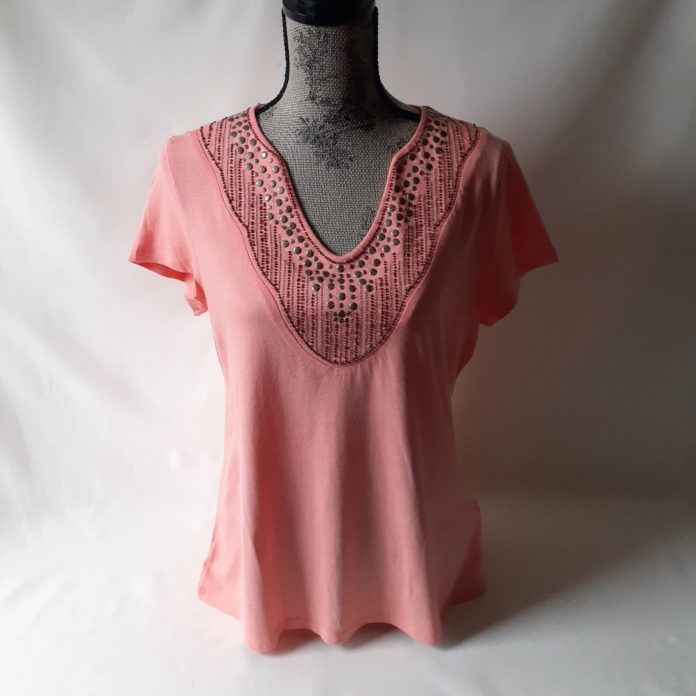 Dana Buchman women's coral v-neck top size M